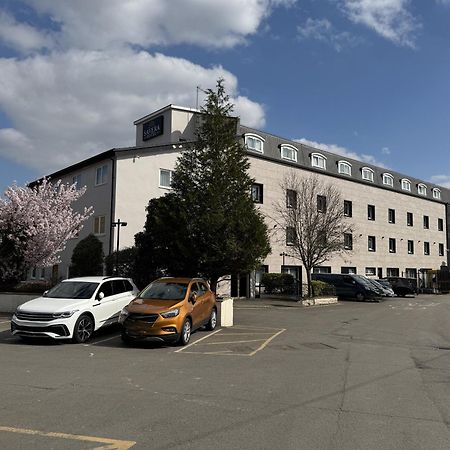 Savera Hotel South Райслип Экстерьер фото