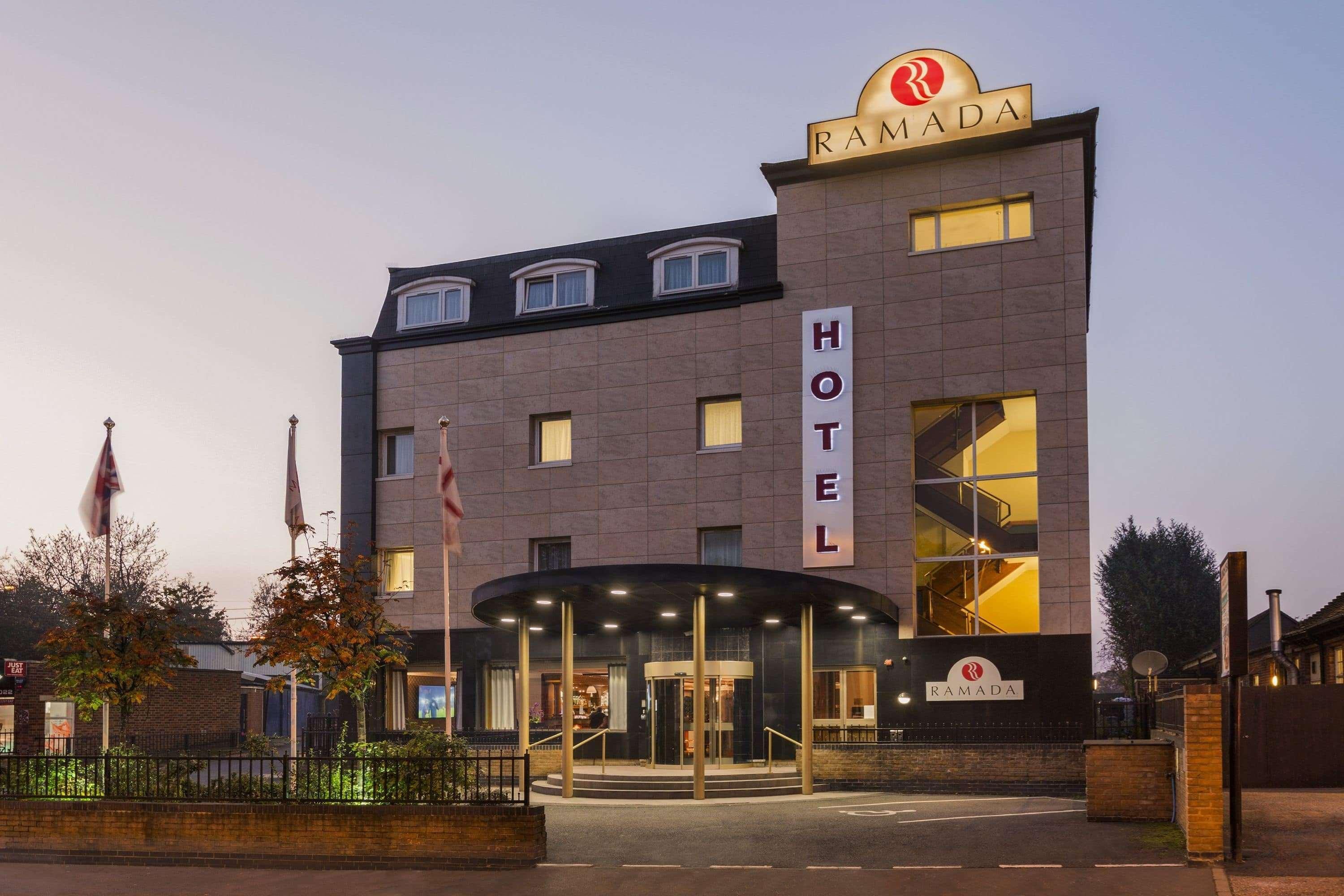Savera Hotel South Райслип Экстерьер фото