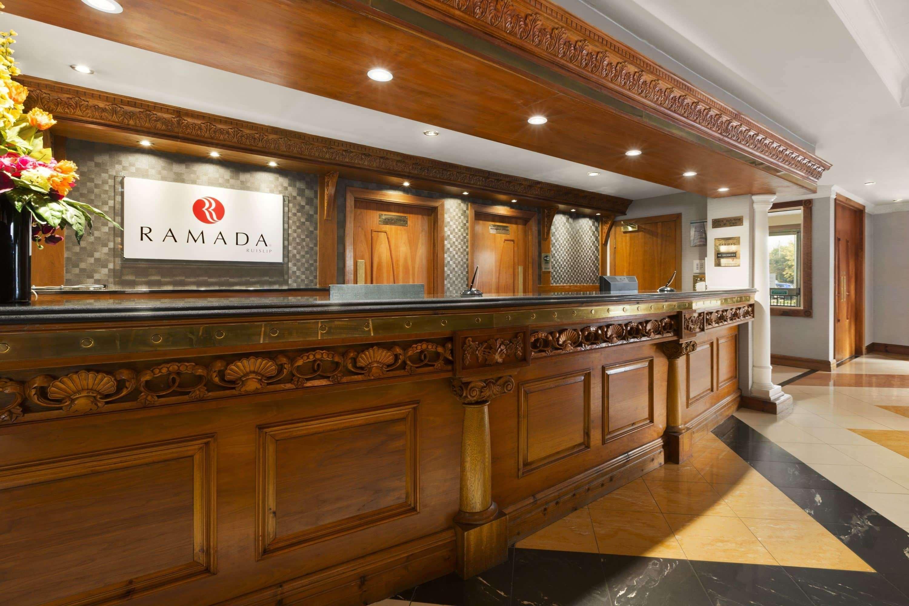 Savera Hotel South Райслип Экстерьер фото